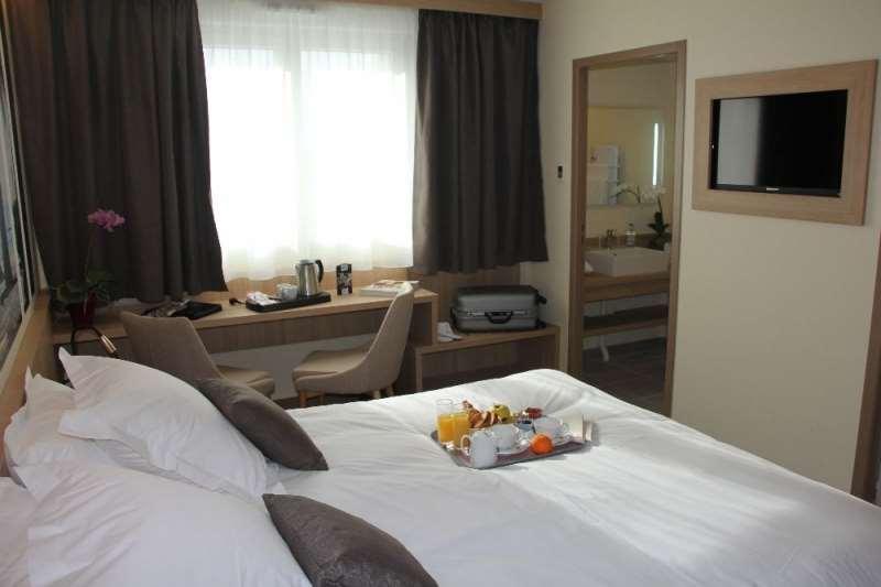Brit Hotel Montargis Mormant-sur-Vernisson Szoba fotó